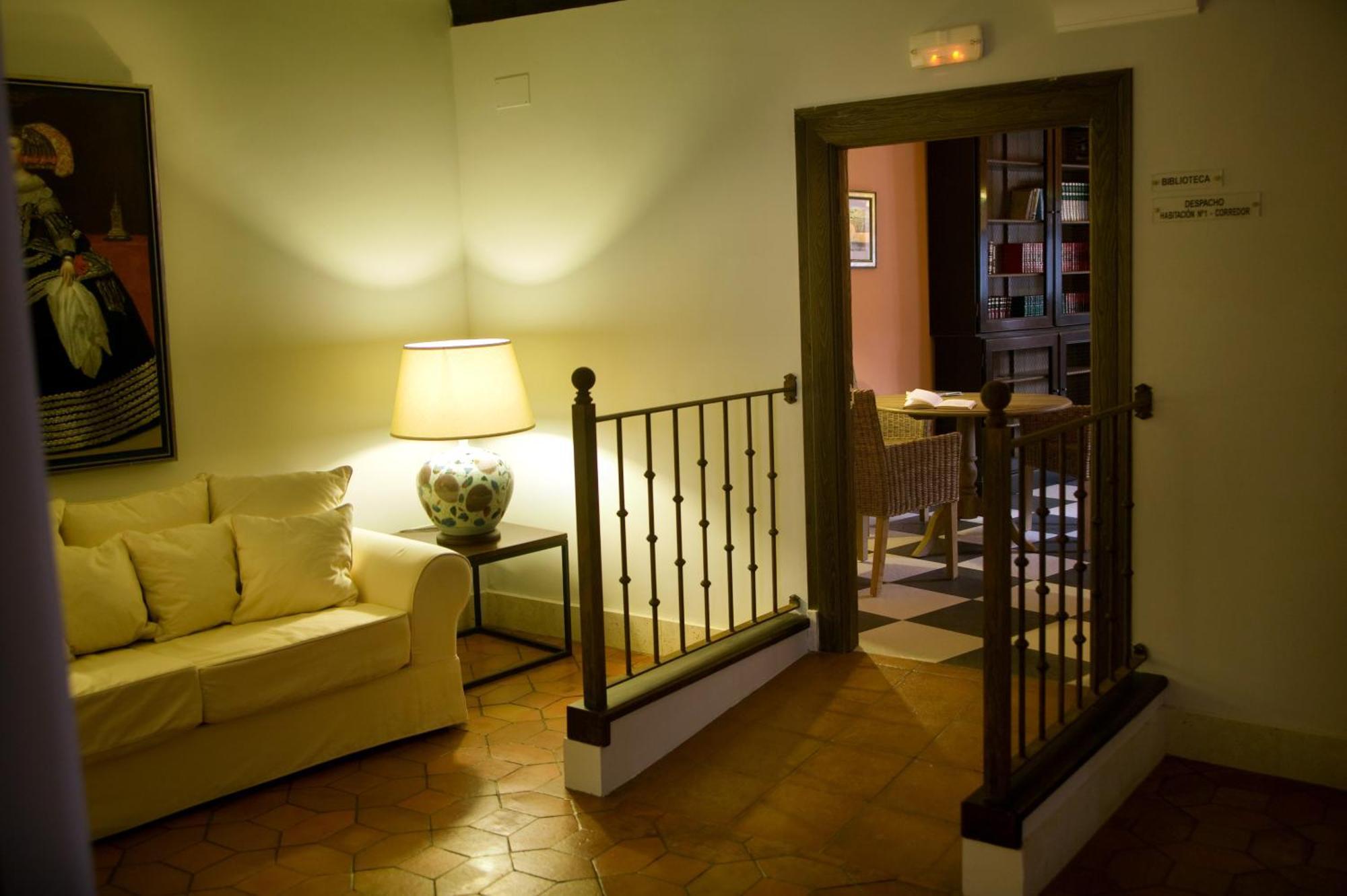 Hotel Spa La Casa Del Convento Chinchon Exterior photo