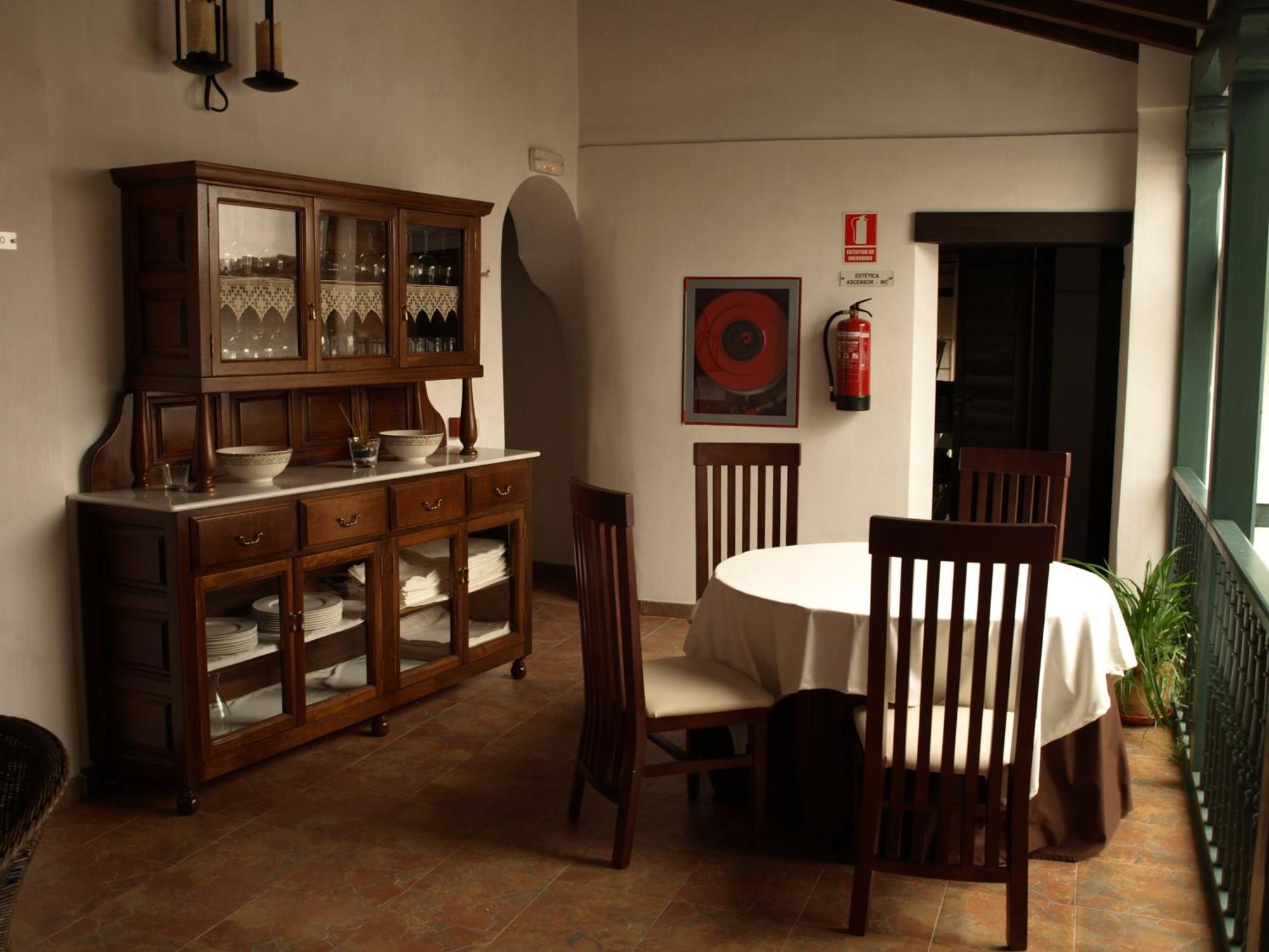 Hotel Spa La Casa Del Convento Chinchon Exterior photo