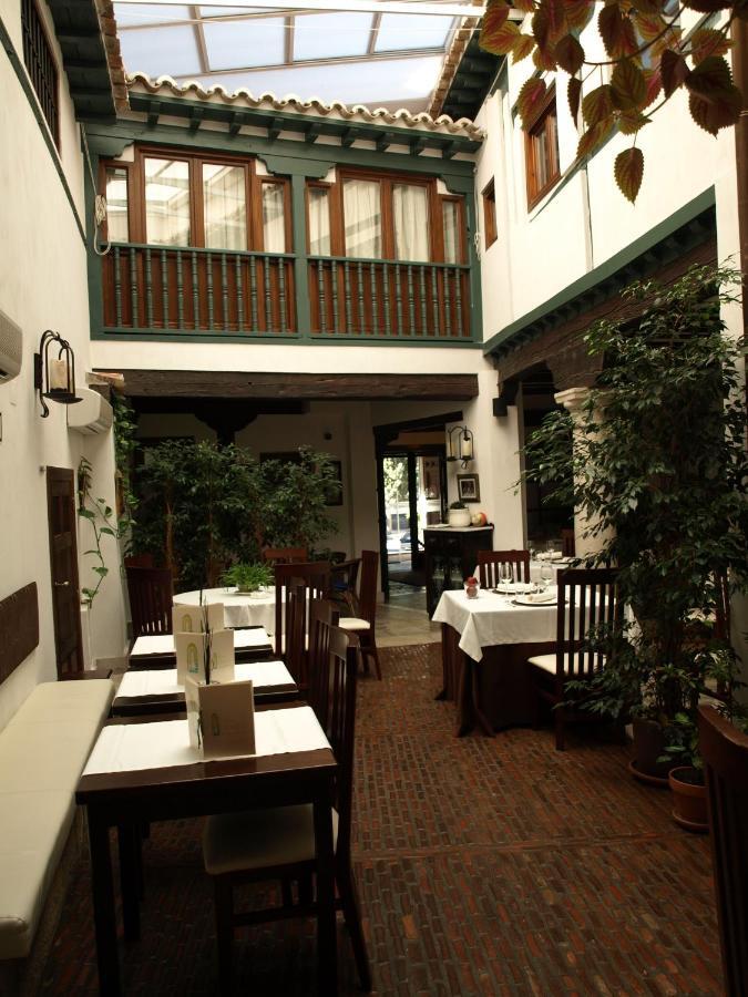 Hotel Spa La Casa Del Convento Chinchon Exterior photo